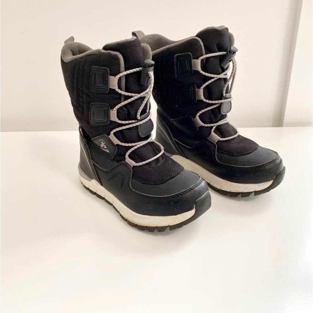 Toddler Kids Kamik “Bouncer 2” Insulated Snow Boots. Black and White. EUC